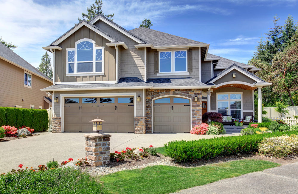 Boost Your Curb Appeal with Overland Park’s Top Exterior Painters